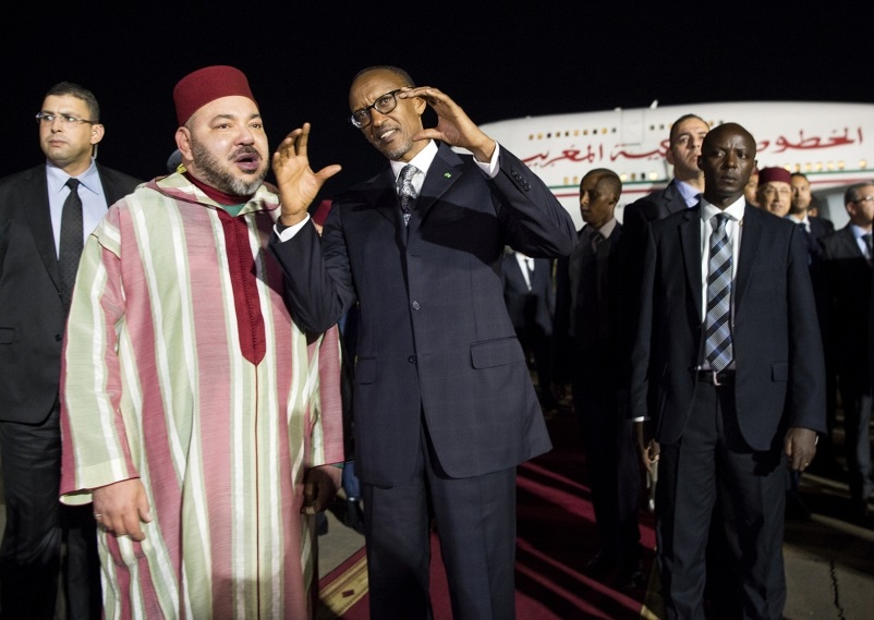 Mohammed VI chez Paul Kagame. D. R.